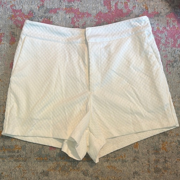 Glam M white chino NWT - Picture 2 of 4